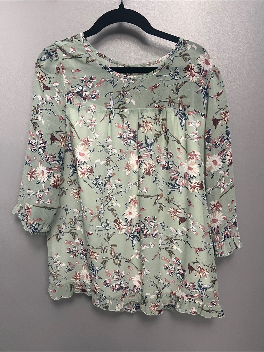 Floral Ruffle Hem Blouse in Sage Green